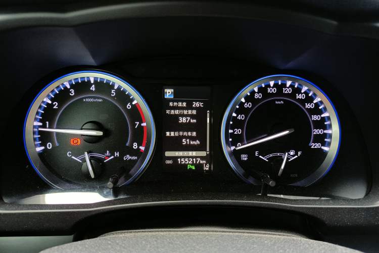 Used Toyota Highlander 2018 2.0T Four-Wheel Drive Luxury Version 7 Seats China VI Standard Instrument Cluster