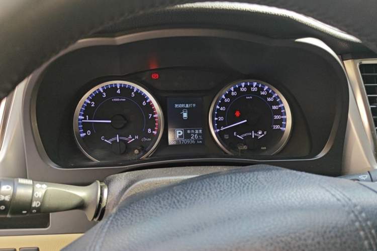 Used Toyota Highlander 2018 2.0T Four-Wheel Drive Elite Edition 7 Seats China V Standard Instrument Cluster