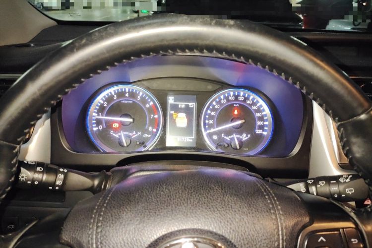 Used Toyota Highlander 2018 2.0T Four-Wheel Drive Prestige Version 7 Seats China VI Standard Instrument Cluster