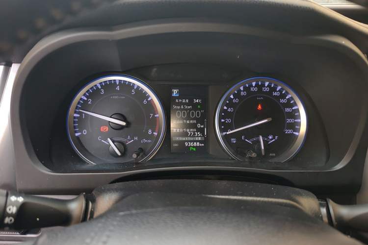 Used Toyota Highlander 2018 2.0T Four-Wheel Drive Prestige Version 7 Seats China VI Standard Instrument Cluster