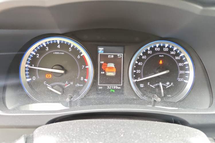 Used Toyota Highlander 2018 2.0T Two-Wheel Drive Luxury Edition 7 Seats China VI Standard Instrument Cluster