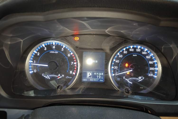Used Toyota Highlander 2018 2.0T Four-Wheel Drive Elite Edition 7 Seats China V Standard Instrument Cluster