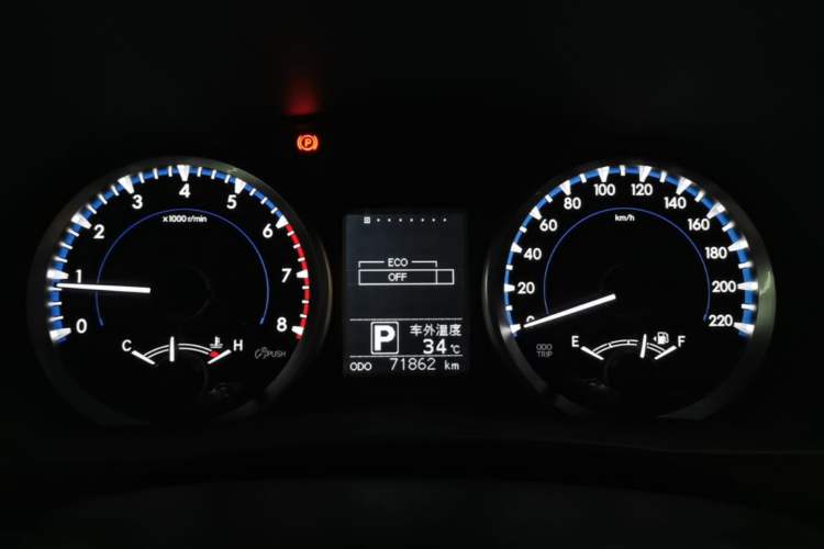 Used Toyota Highlander 2018 2.0T Two-Wheel Drive Elite Version 5 Seats China VI Standard Instrument Cluster