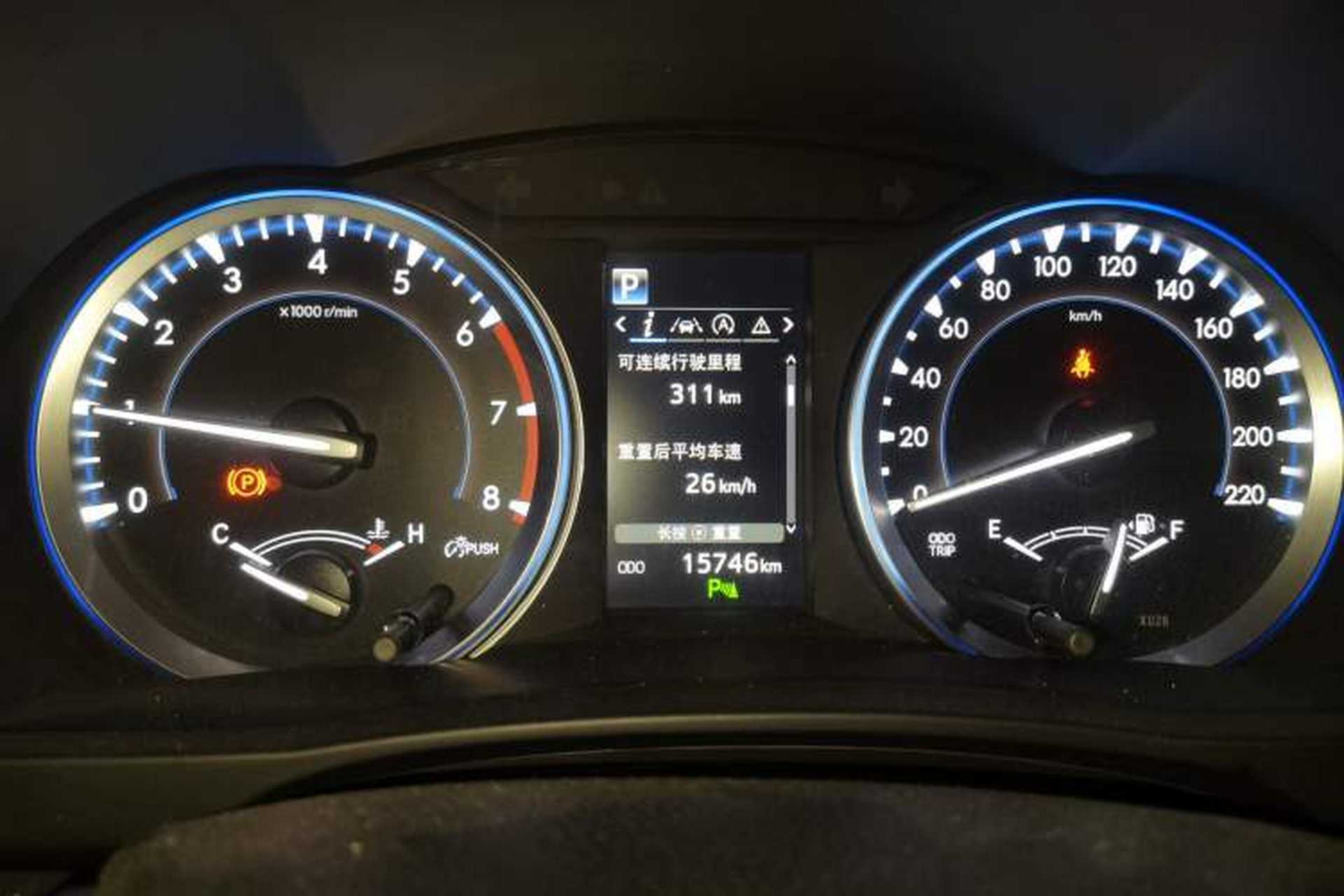 Used Toyota Highlander 2018 2.0T Four-Wheel Drive Prestige Version 7 Seats China VI Standard Instrument Cluster