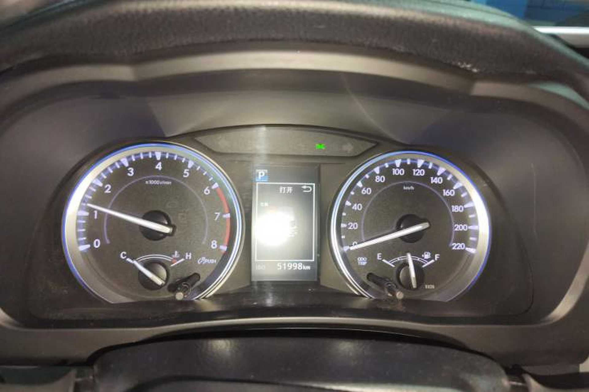 Used Toyota Highlander 2018 2.0T Four-Wheel Drive Prestige Version 7 Seats China V Emission Standard Instrument Cluster