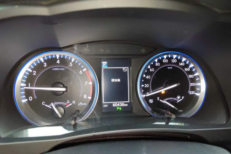 Used Toyota Highlander 2018 2.0T Four-Wheel Drive Prestige Version 7 Seats China VI Standard Instrument Cluster