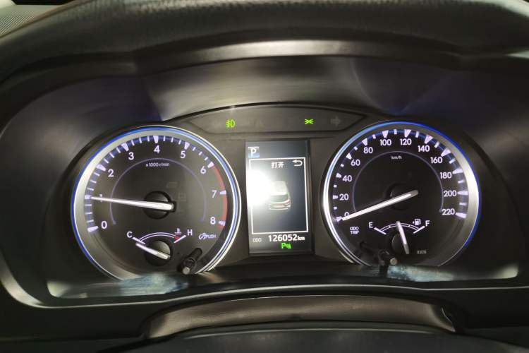 Used Toyota Highlander 2018 2.0T Four-Wheel Drive Luxury Version 7 Seats China VI Standard Instrument Cluster