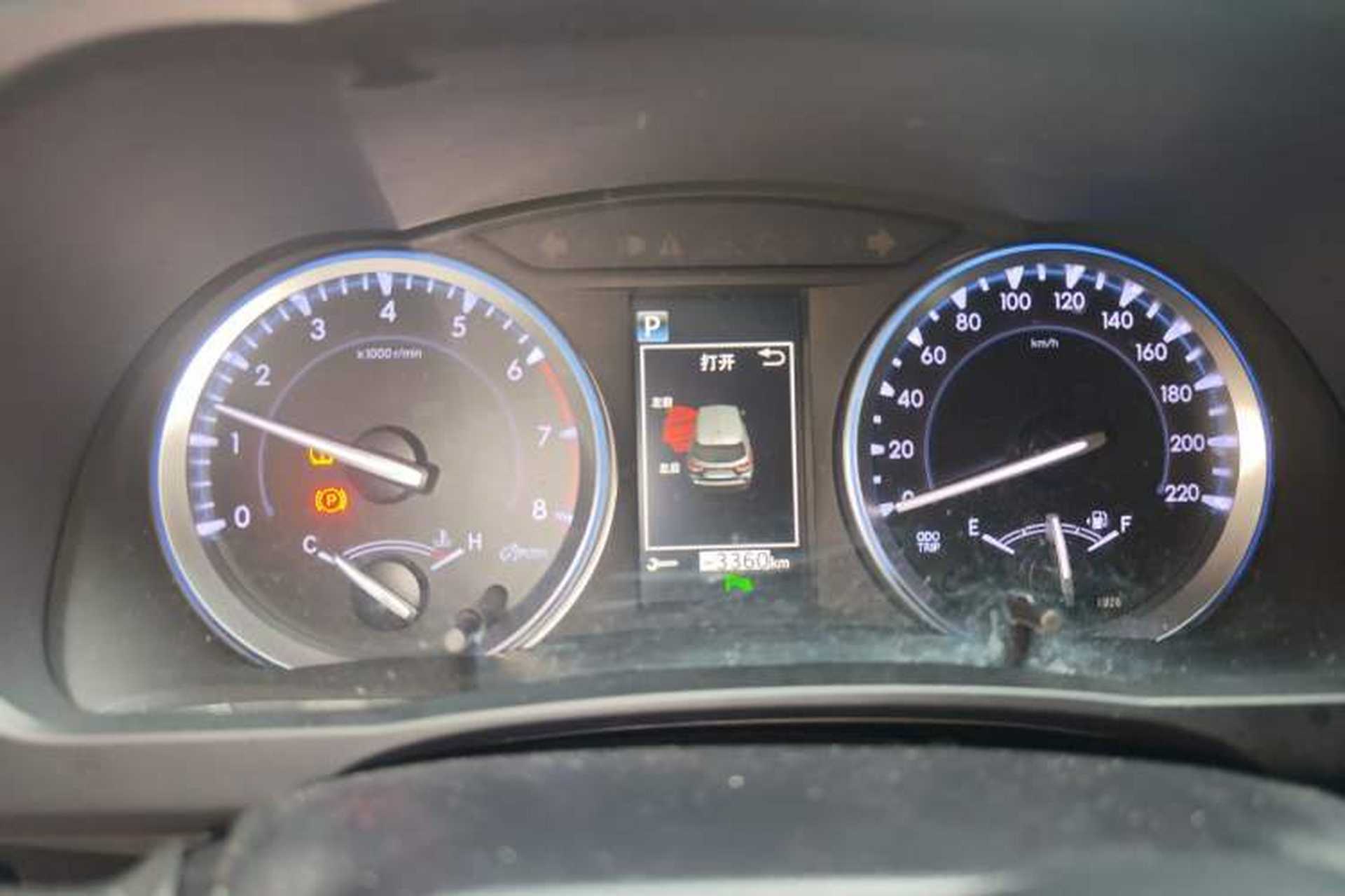 Used Toyota Highlander 2018 2.0T Four-Wheel Drive Prestige Version 7 Seats China VI Standard Instrument Cluster