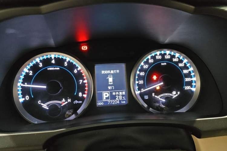 Used Toyota Highlander 2018 2.0T Two-Wheel Drive Elite Version 5 Seats China VI Standard Instrument Cluster