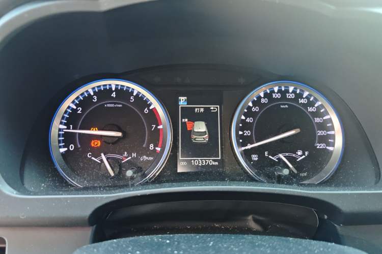 Used Toyota Highlander 2018 2.0T Four-Wheel Drive Knight Edition 7 Seats China VI Standard Instrument Cluster