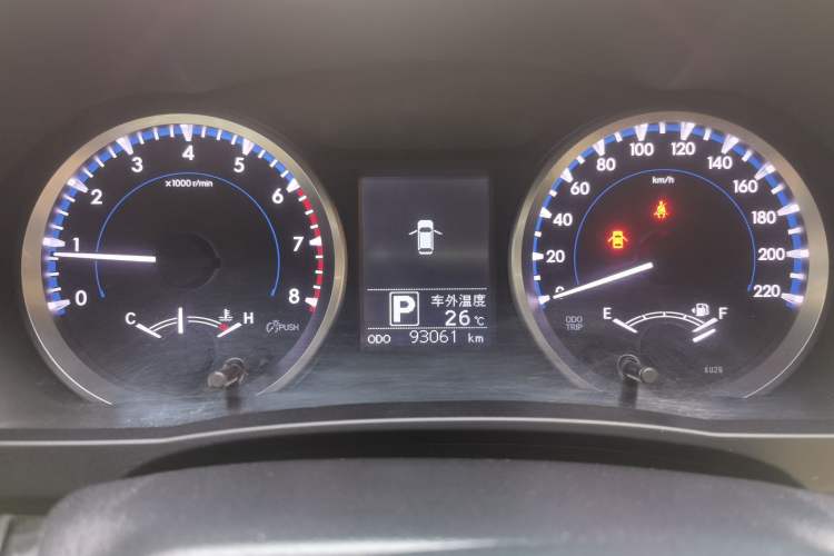 Used Toyota Highlander 2018 2.0T Four-Wheel Drive Elite Edition 7 Seats China V Standard Instrument Cluster