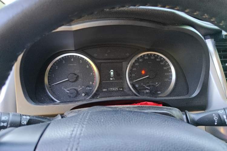 Used Toyota Highlander 2018 2.0T Two-Wheel Drive Elite Version 5 Seats China VI Standard Instrument Cluster