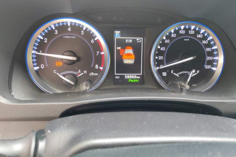Used Toyota Highlander 2018 2.0T Four-Wheel Drive Supreme Edition 7-Seater China VI Instrument Cluster