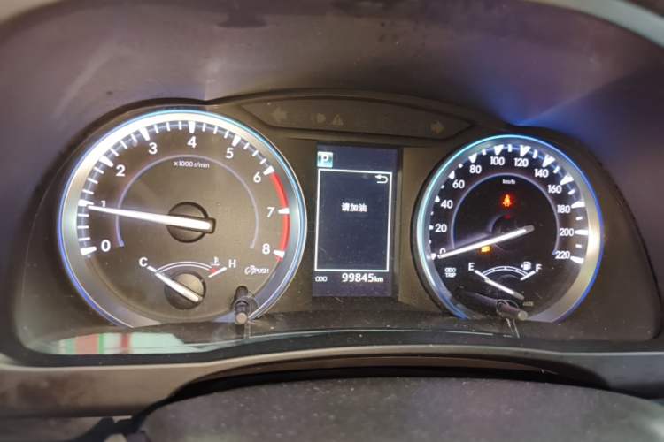 Used Toyota Highlander 2018 2.0T Four-Wheel Drive Luxury Version 7 Seats China VI Standard Instrument Cluster