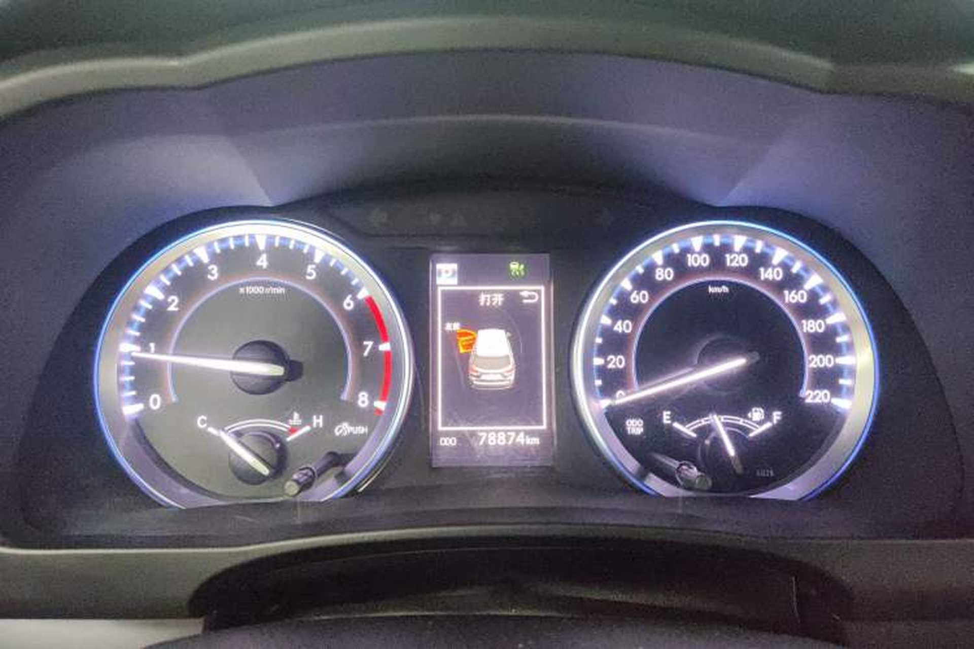 Used Toyota Highlander 2018 2.0T Two-Wheel Drive Luxury Edition 7 Seats China VI Standard Instrument Cluster