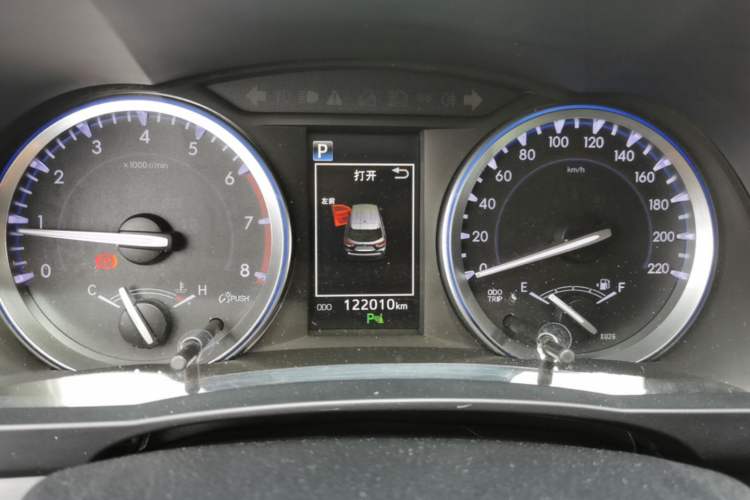 Used Toyota Highlander 2018 2.0T Four-Wheel Drive Prestige Version 7 Seats China V Emission Standard Instrument Cluster