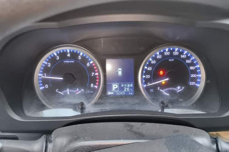 Used Toyota Highlander 2018 2.0T Four-Wheel Drive Elite Edition 7 Seats China V Standard Instrument Cluster