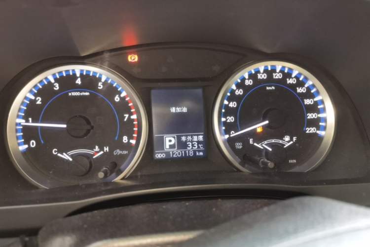 Used Toyota Highlander 2018 2.0T Four-Wheel Drive Elite Edition 7 Seats China VI Standard Instrument Cluster