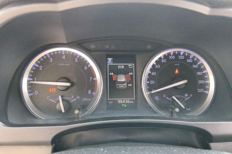 Used Toyota Highlander 2018 2.0T Four-Wheel Drive Knight Edition 7 Seats China VI Standard Instrument Cluster