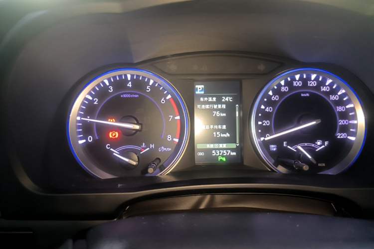 Used Toyota Highlander 2018 2.0T Four-Wheel Drive Luxury Version 7 Seats China VI Standard Instrument Cluster