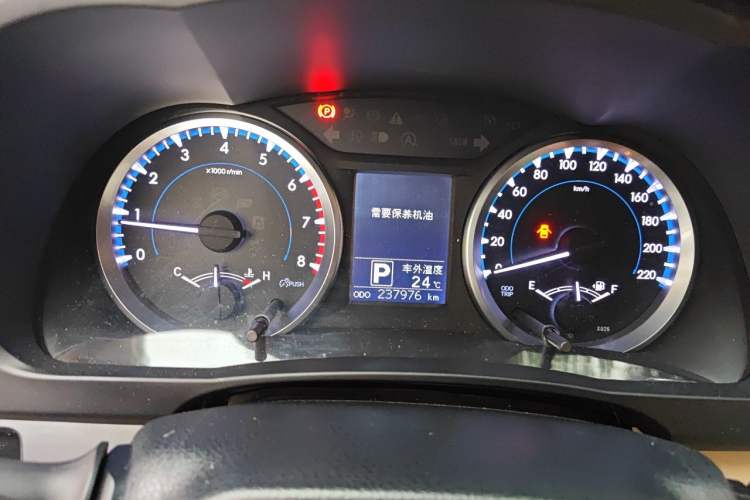 Used Toyota Highlander 2018 2.0T Two-Wheel Drive Elite Edition 7 Seats China VI Standard Instrument Cluster