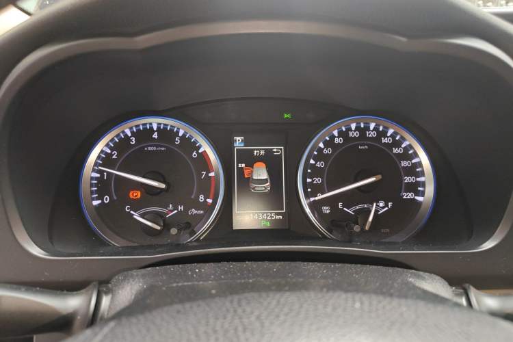 Used Toyota Highlander 2018 2.0T Four-Wheel Drive Prestige Version 7 Seats China VI Standard Instrument Cluster