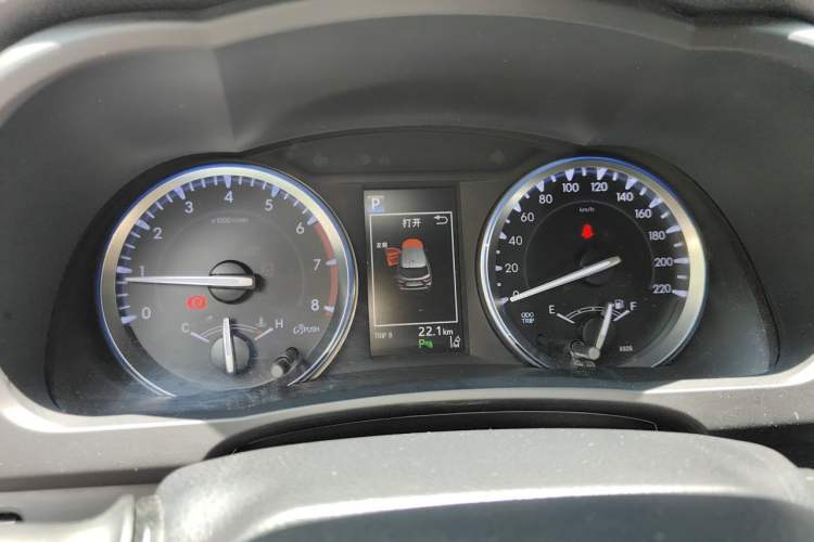 Used Toyota Highlander 2018 2.0T Four-Wheel Drive Luxury Version 7 Seats China VI Standard Instrument Cluster