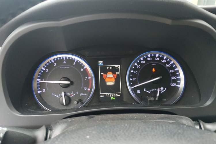 Used Toyota Highlander 2018 2.0T Two-Wheel Drive Prestige Version 7 Seats China V Emission Standard Instrument Cluster