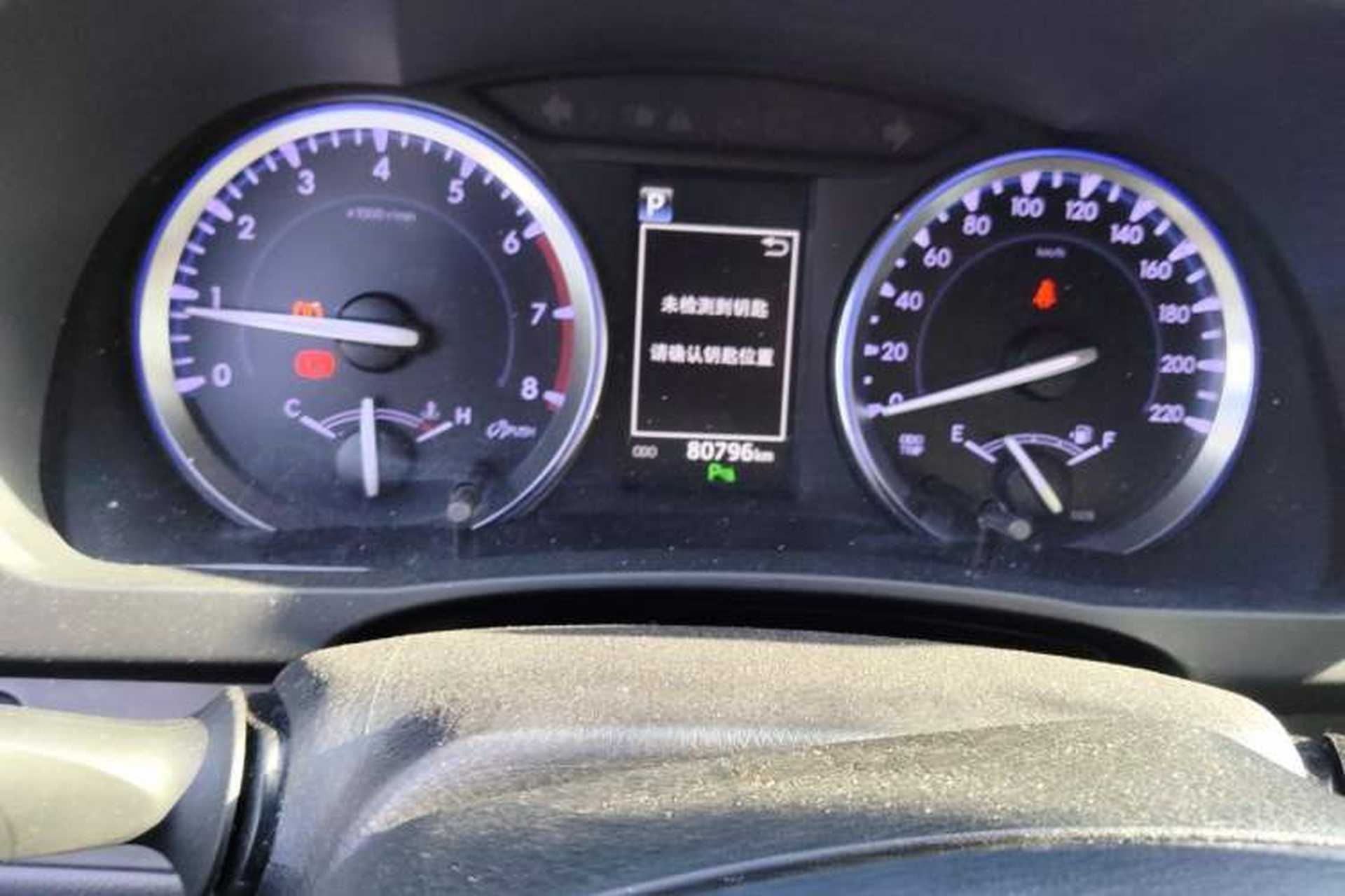 Used Toyota Highlander 2018 2.0T Four-Wheel Drive Luxury Version 7 Seats China VI Standard Instrument Cluster