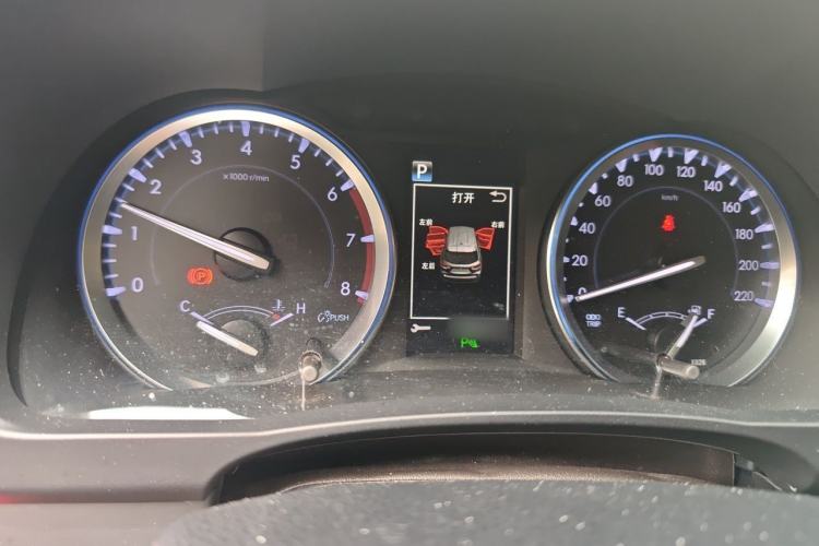Used Toyota Highlander 2018 2.0T Four-Wheel Drive Prestige Version 7 Seats China VI Standard Instrument Cluster