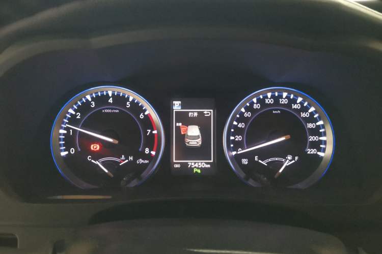 Used Toyota Highlander 2018 2.0T Four-Wheel Drive Prestige Version 7 Seats China VI Standard Instrument Cluster