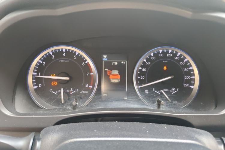 Used Toyota Highlander 2018 2.0T Four-Wheel Drive Luxury Version 7 Seats China VI Standard Instrument Cluster