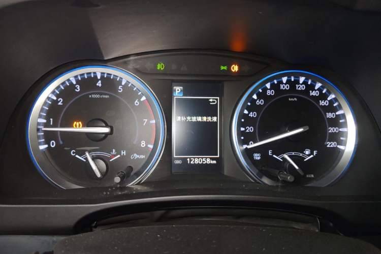 Used Toyota Highlander 2018 2.0T Four-Wheel Drive Luxury Version 7 Seats China VI Standard Instrument Cluster