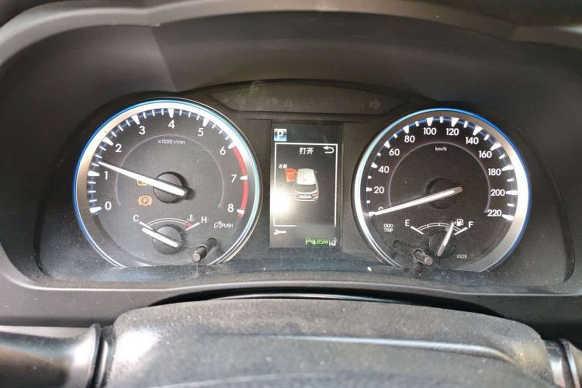 Used Toyota Highlander 2018 2.0T Four-Wheel Drive Ultimate Edition 7-Seater Emission Standard China V Instrument Cluster