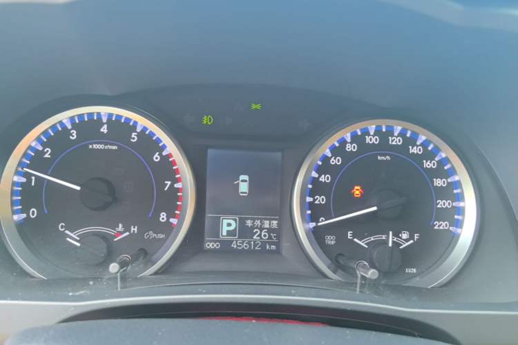 Used Toyota Highlander 2018 2.0T Two-Wheel Drive Elite Version 5 Seats China VI Standard Instrument Cluster