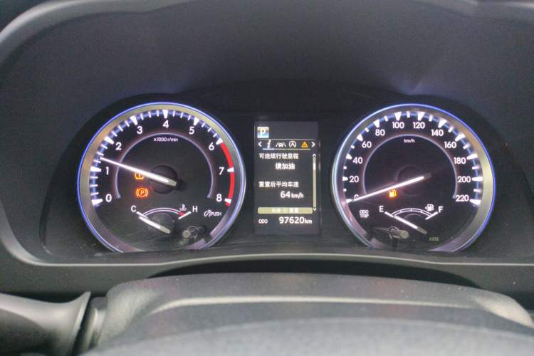 Used Toyota Highlander 2018 2.0T Four-Wheel Drive Prestige Version 7 Seats China VI Standard Instrument Cluster