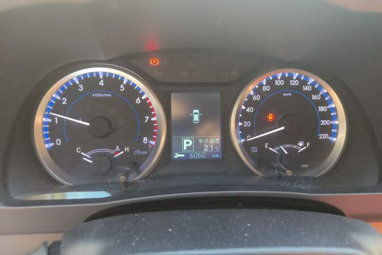 Used Toyota Highlander 2018 2.0T Four-Wheel Drive Elite Edition 7 Seats China V Standard Instrument Cluster