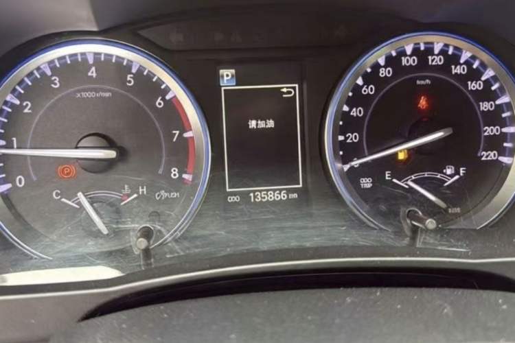 Used Toyota Highlander 2018 2.0T Four-Wheel Drive Ultimate Edition 7-Seater Emission Standard China V Instrument Cluster