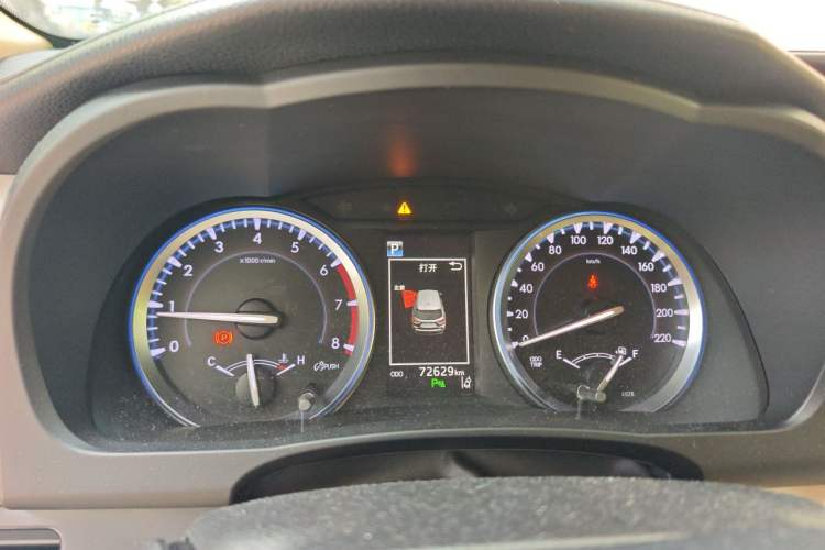 Used Toyota Highlander 2018 2.0T Four-Wheel Drive Luxury Version 7 Seats China VI Standard Instrument Cluster