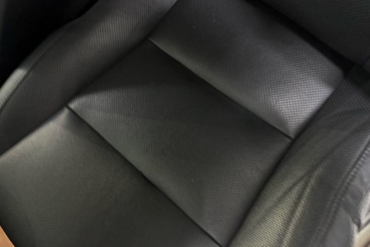Used Toyota Highlander 2018 2.0T Four-Wheel Drive Prestige Version 7 Seats China VI Standard Interior 2