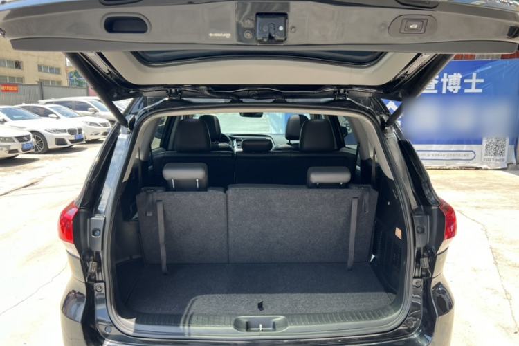 Used Toyota Highlander 2018 2.0T Four-Wheel Drive Luxury Version 7 Seats China VI Standard Interior 4