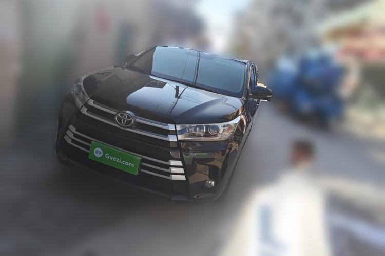 Used Toyota Highlander 2018 2.0T Two-Wheel Drive Elite Edition 5 Seats Emission Standard China V Guazi used car, China used car export, Used car for sale, Used  cars, Cheapest cars for sale