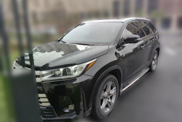 Used Toyota Highlander 2018 2.0T Four-Wheel Drive Luxury Edition 7 Seats China V Emission Standard
