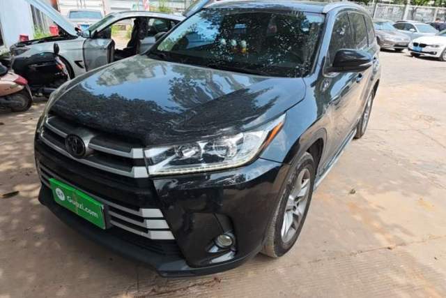 Used Toyota Highlander 2018 2.0T Four-Wheel Drive Luxury Version 7 Seats China VI Standard
