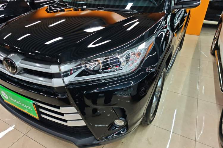 Used Toyota Highlander 2018 2.0T Four-Wheel Drive Luxury Edition 7 Seats China V Emission Standard Left Front Headlight