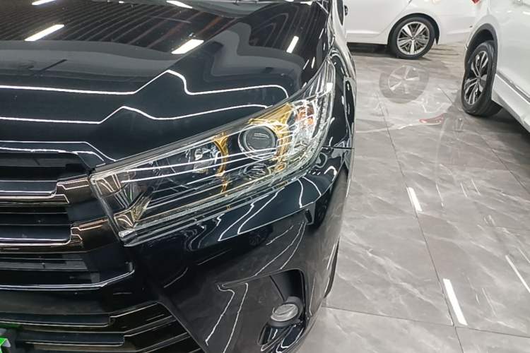 Used Toyota Highlander 2018 2.0T Four-Wheel Drive Knight Edition 7 Seats China VI Standard Left Front Headlight