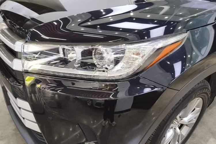 Used Toyota Highlander 2018 2.0T Four-Wheel Drive Elite Edition 7 Seats China VI Standard Left Front Headlight