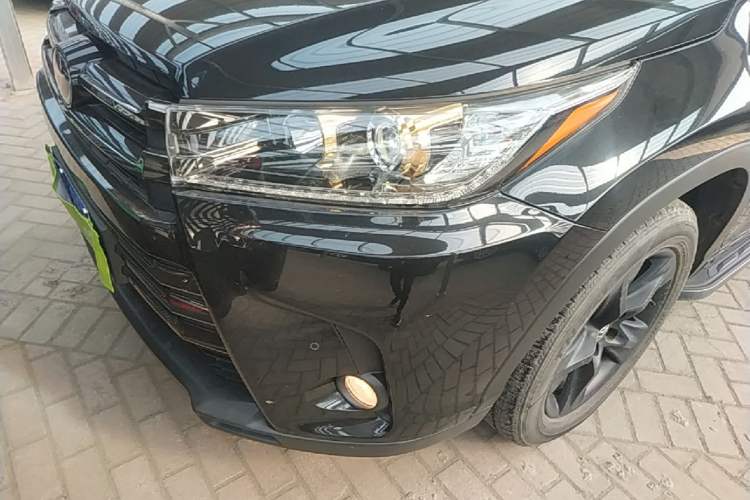 Used Toyota Highlander 2018 2.0T Four-Wheel Drive Knight Edition 7 Seats China VI Standard Left Front Headlight