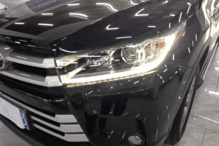 Used Toyota Highlander 2018 2.0T Four-Wheel Drive Elite Edition 7 Seats China VI Standard Left Front Headlight