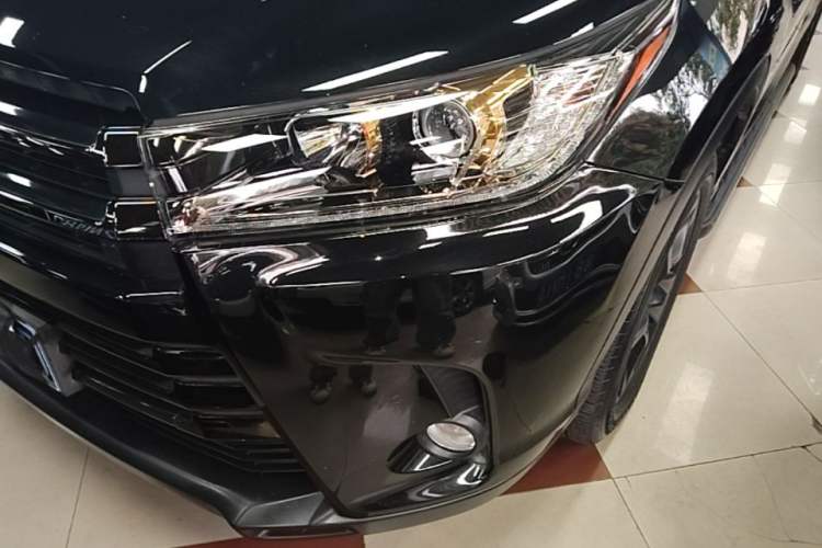 Used Toyota Highlander 2018 2.0T Four-Wheel Drive Knight Edition 7 Seats China VI Standard Left Front Headlight